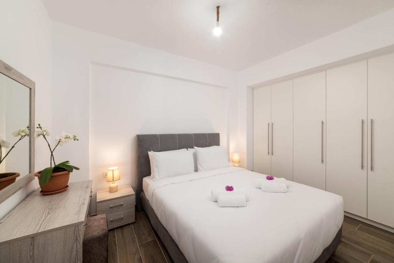 E.Berdufi Apartament Sea View Elounda Eksteriør billede